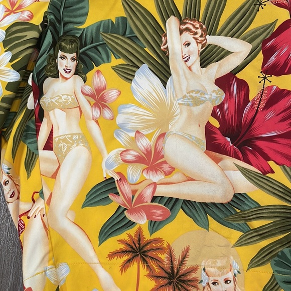 Loudmouth Hawaiian babe golf shorts size 36 - Picture 2 of 6